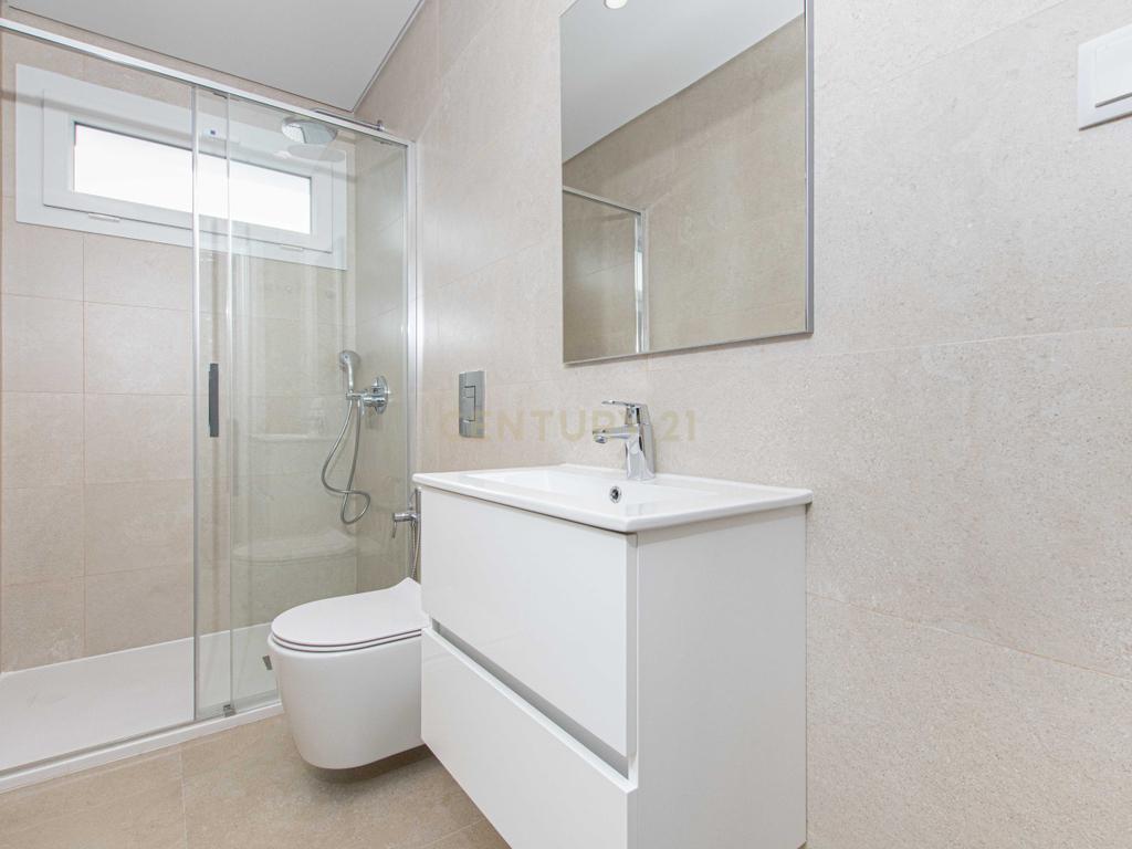 Moradia de 5 assoalhadas, Ramada, Odivelas - Image 30