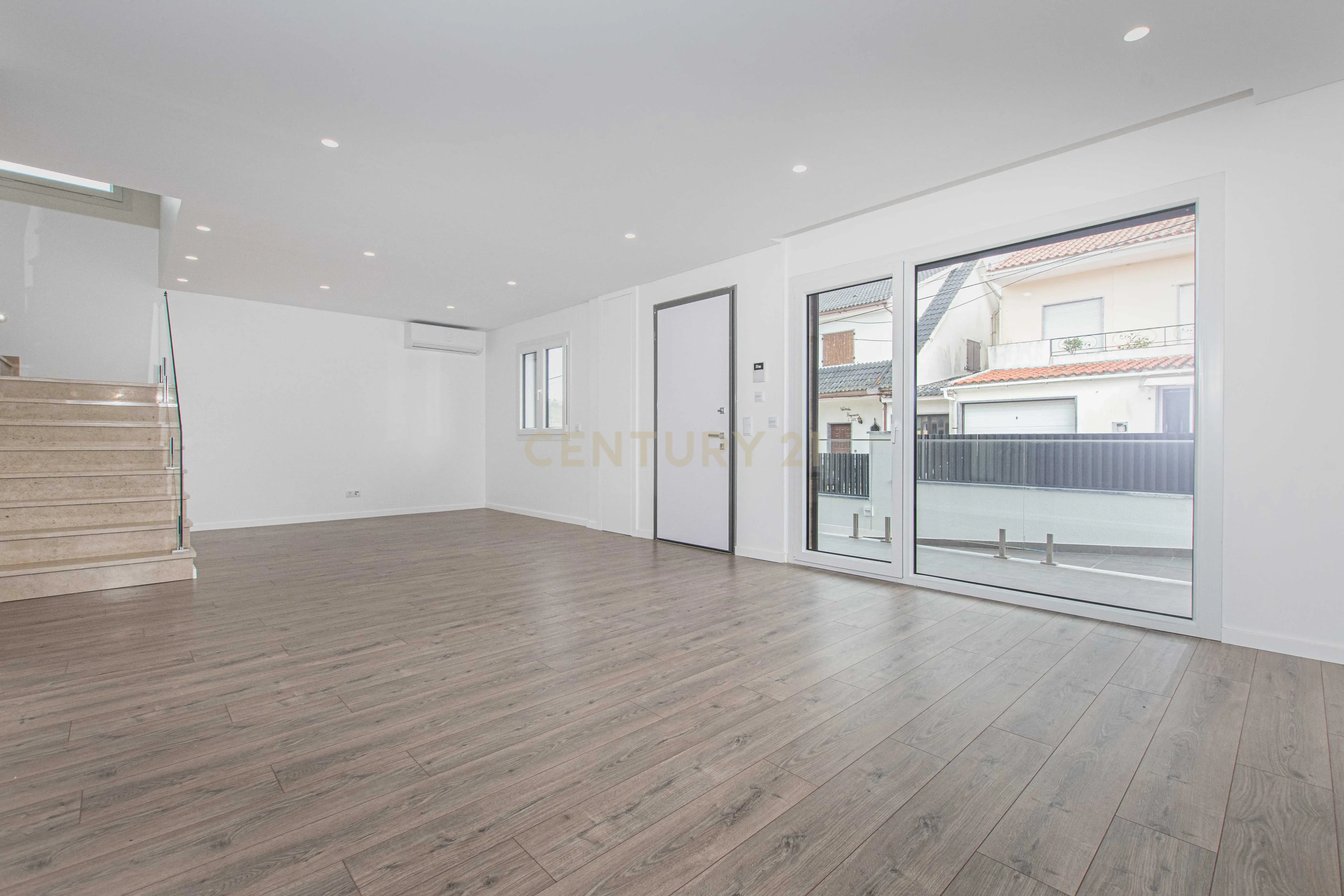 Moradia de 5 assoalhadas, Ramada, Odivelas - Image 31