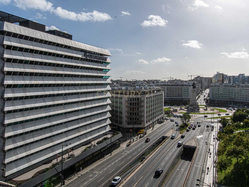 Apartamento T7 (Avenida Fontes Pereira de Melo/ Lisboa) - Image 5