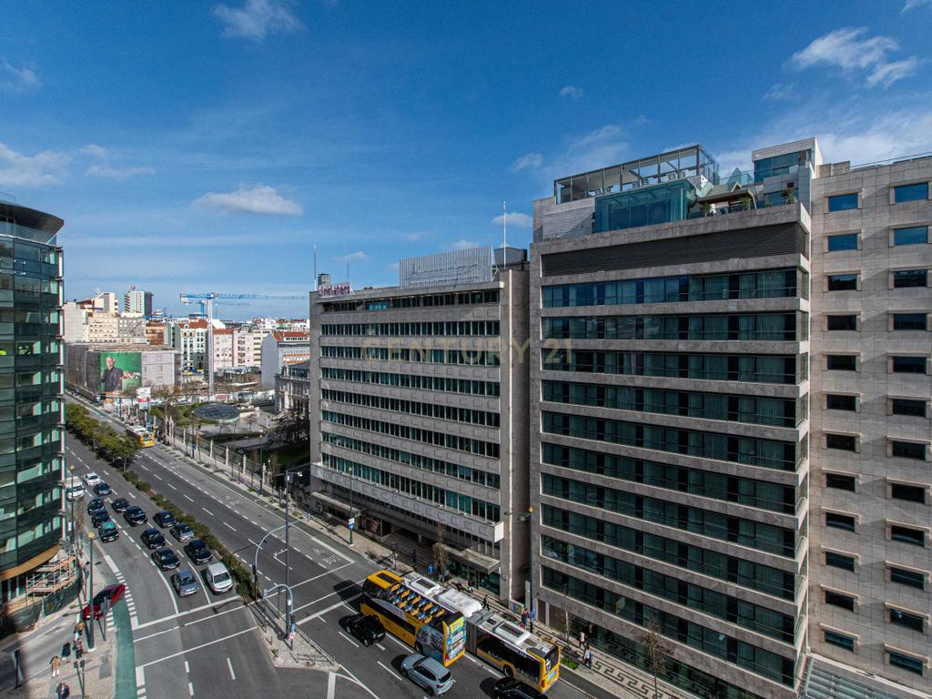 Apartamento T7 (Avenida Fontes Pereira de Melo/ Lisboa) - Image 6