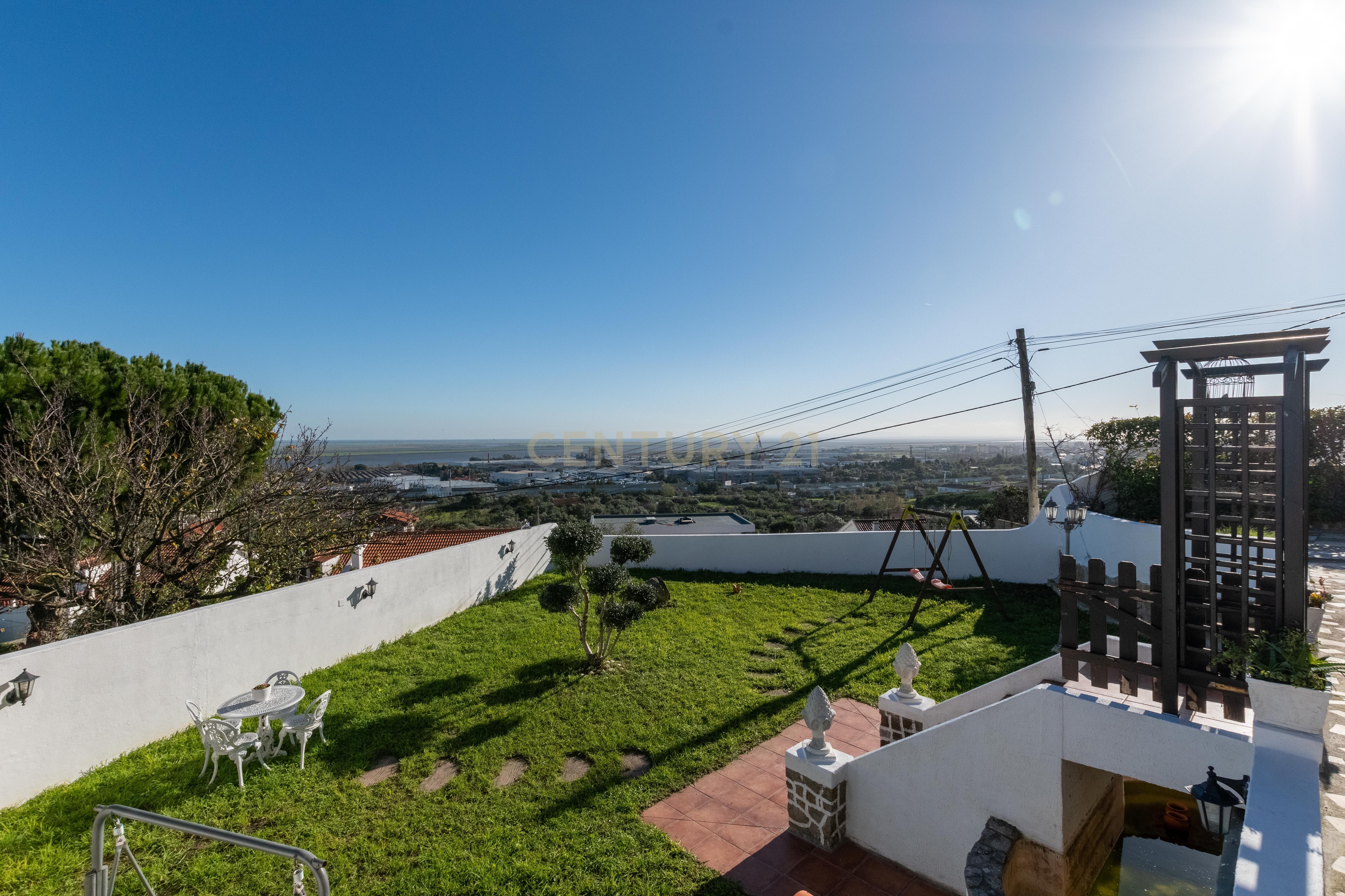 A casa do Lago - Sobralinho - Image 52