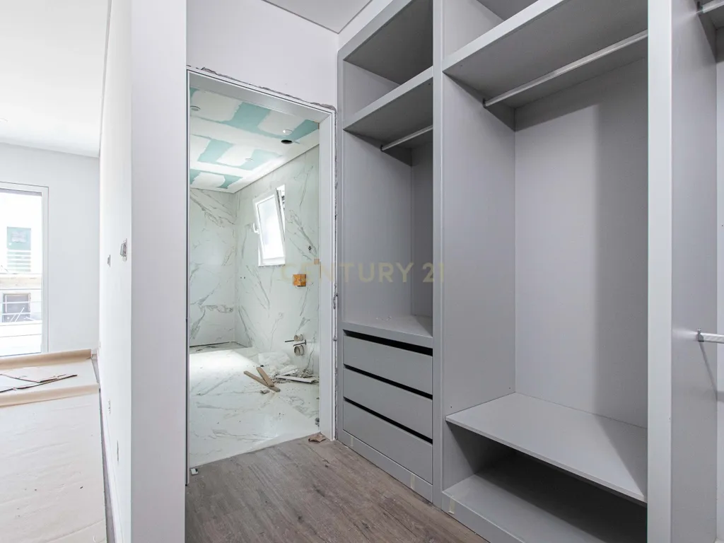 Moradia T4 com piscina - Image 12