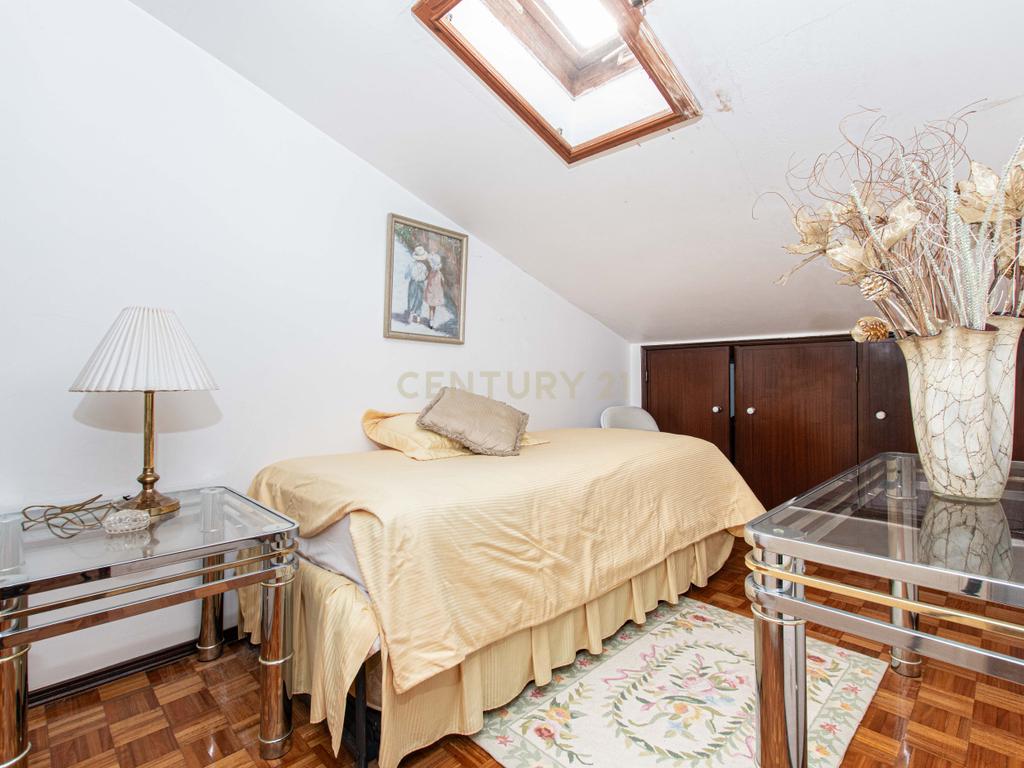 Apartamento T3+1 Centro do Bombarral - Image 8