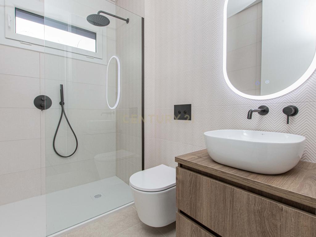 Moradia Premium T4 em Fernão Ferro – Luxo, Conforto e Exclusividade - Image 16