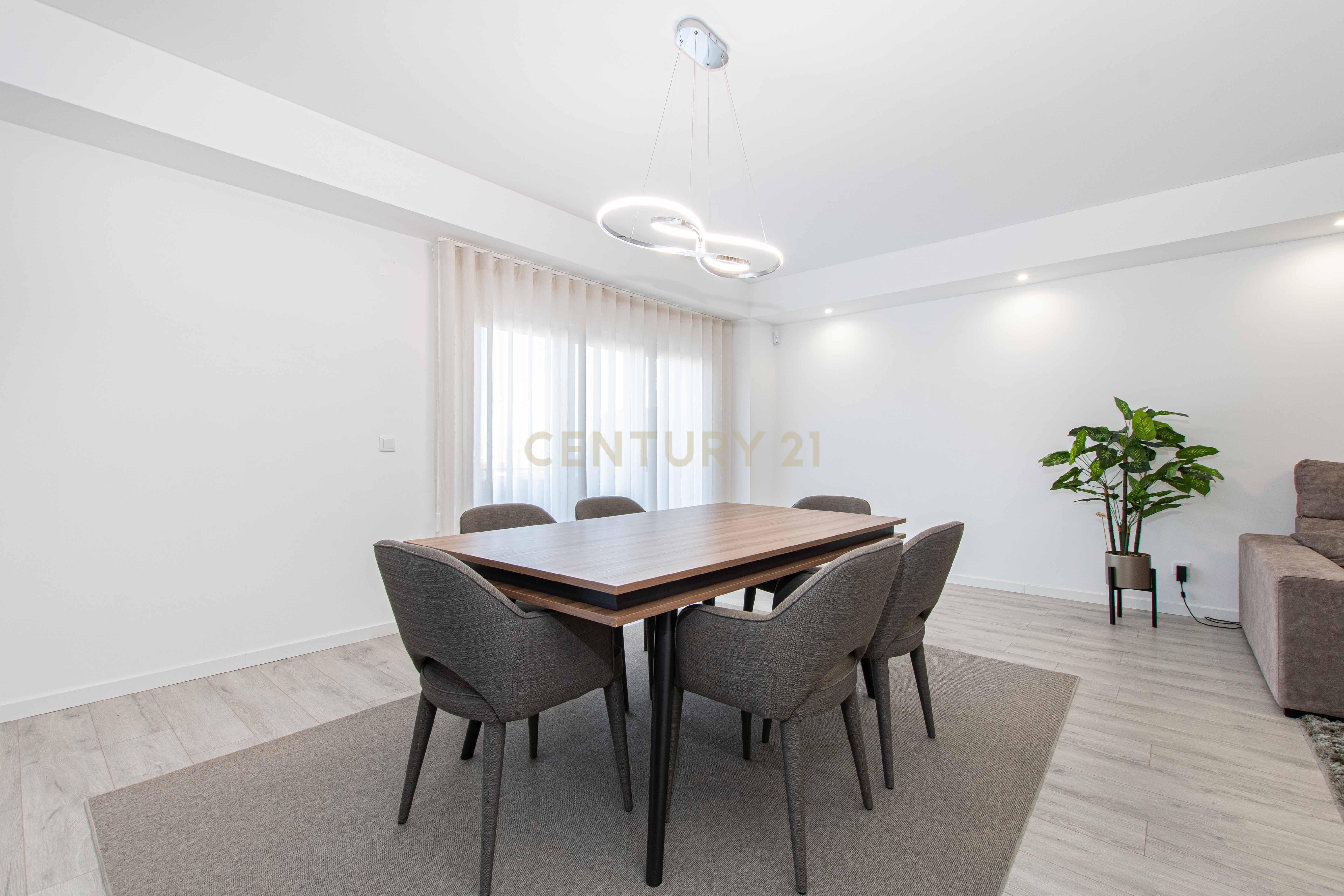 Moradia T5 - Casas do Rio - Image 13
