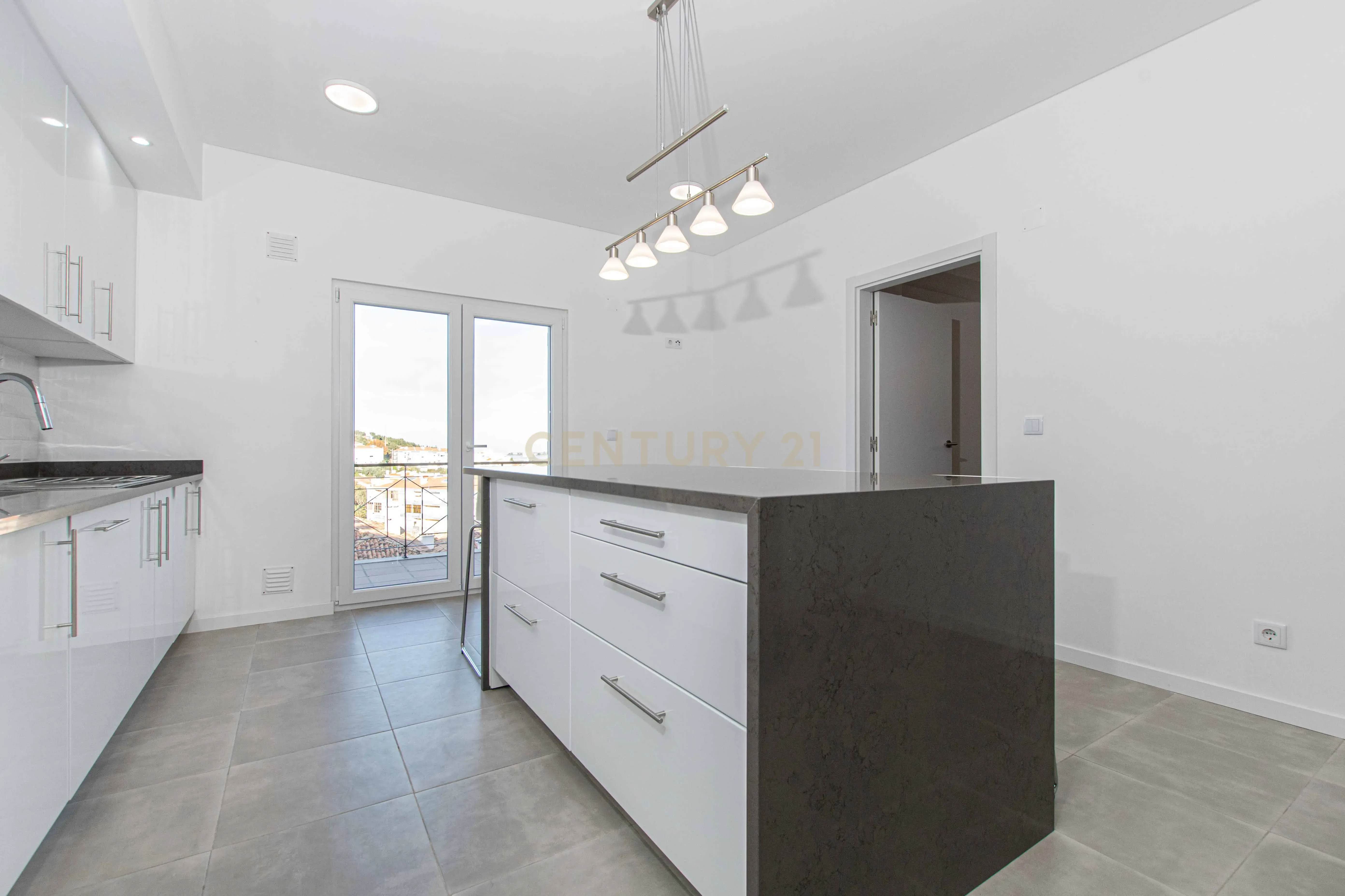 Moradia T5 - Casas do Rio - Image 15