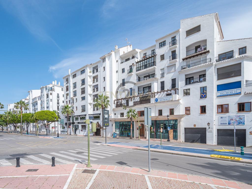 Apartamento Moderno em Málaga com Piscina e Proximidade à Praia - Image 37