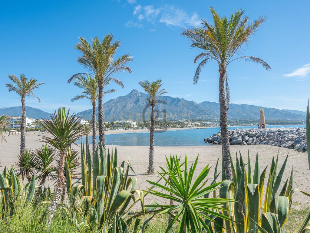 Apartamento Moderno em Málaga com Piscina e Proximidade à Praia - Image 43