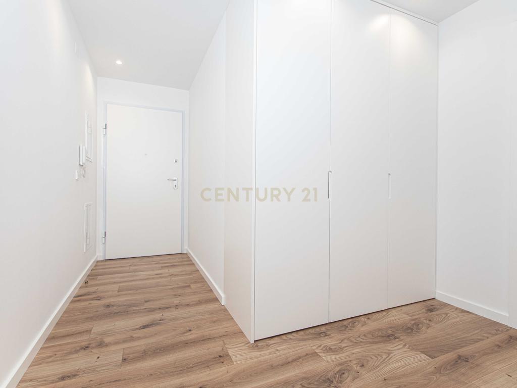 T2 Urbanização Neudel a estrear - Construção Nova - Image 9