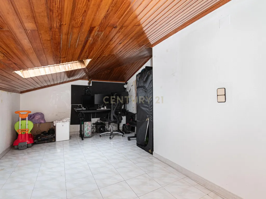 Apartamento T2+1 a 9 Minutos a pé da estação da Amadora - Image 17