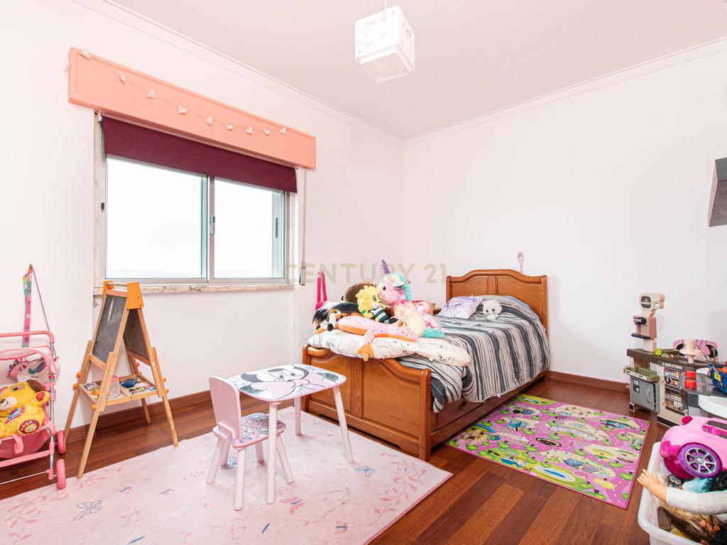 Apartamento T2+1 a 9 Minutos a pé da estação da Amadora - Image 13