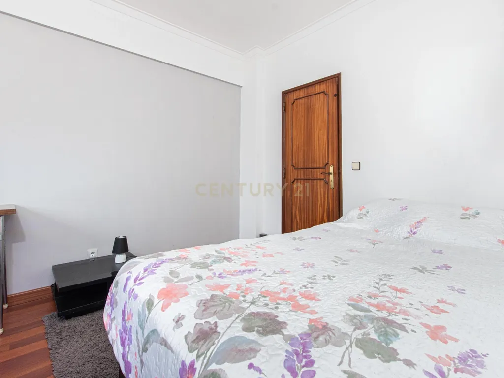 Apartamento T2+1 a 9 Minutos a pé da estação da Amadora - Image 12
