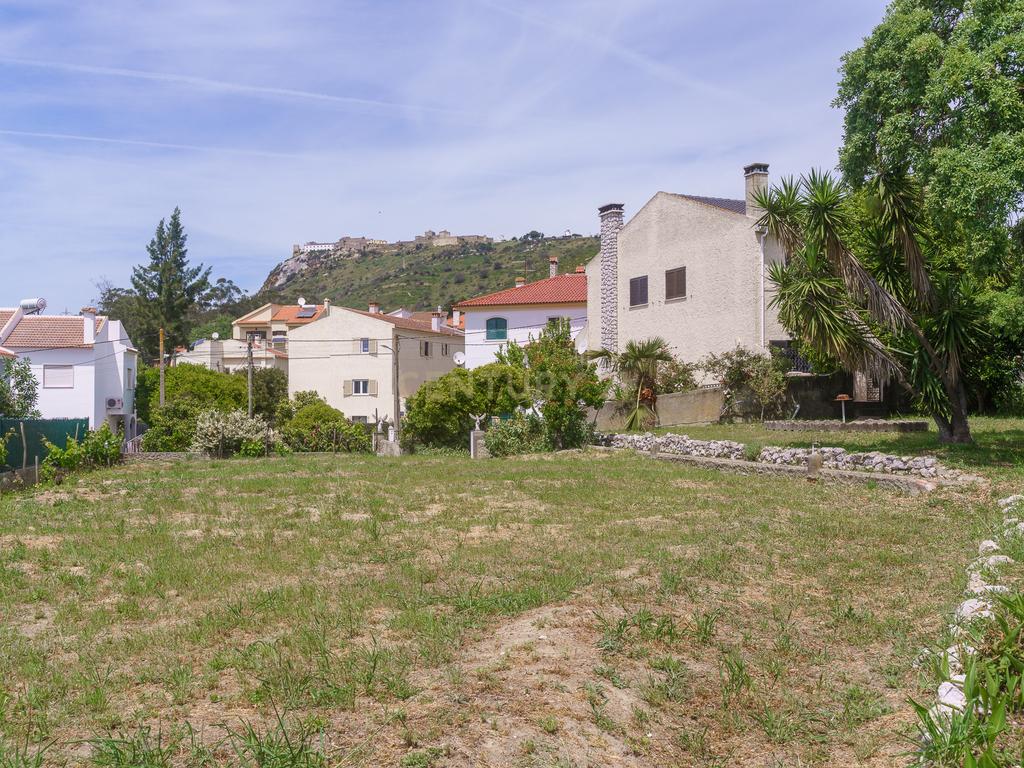 MORADIA ISOLADA NA QUINTA DA ASSECA, PALMELA - Image 1