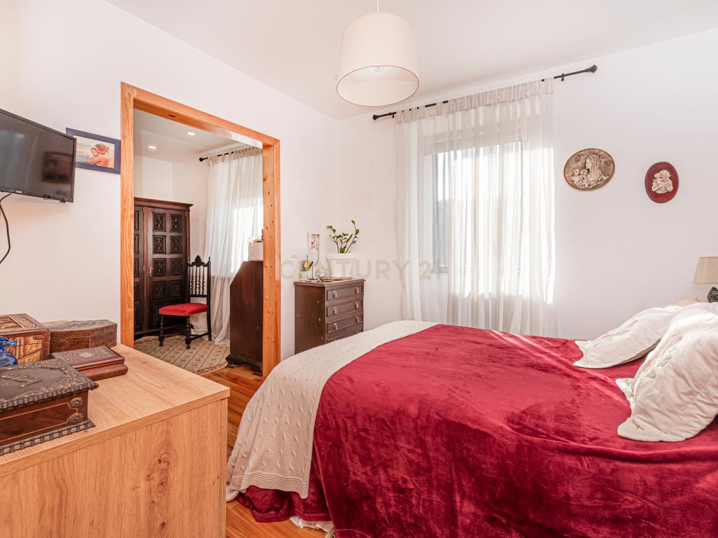 Moradia e lote de terreno  com 2.771 m2  | Barcarena - Image 4