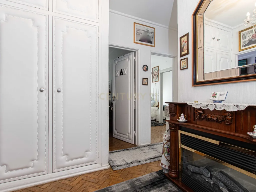 Apartamento T3 Odivelas - Metro - Image 17