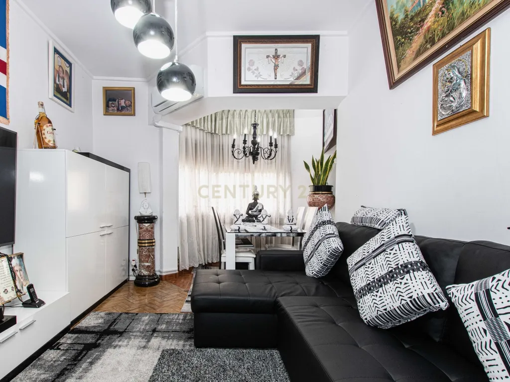 Apartamento T3 Odivelas - Metro - Image 1