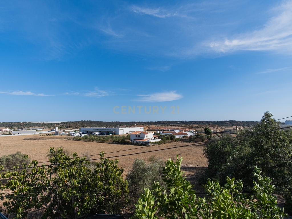 Casa Isolada em Algoz com 7 Quartos e 5 WC - Image 7