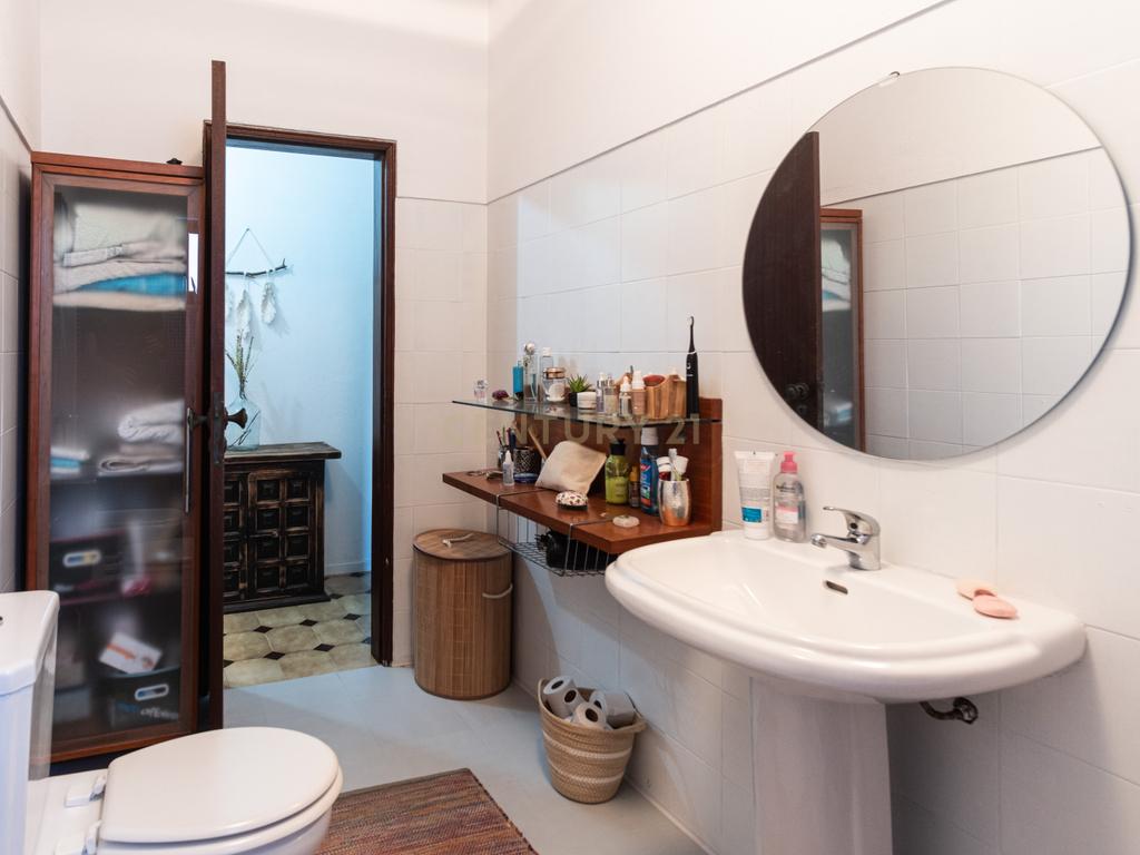 Casa Isolada em Algoz com 7 Quartos e 5 WC - Image 36