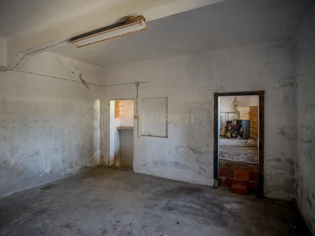 Casa para reabilitar em Cumeira de Santa Catarina, Caldas da Rainha - Image 5