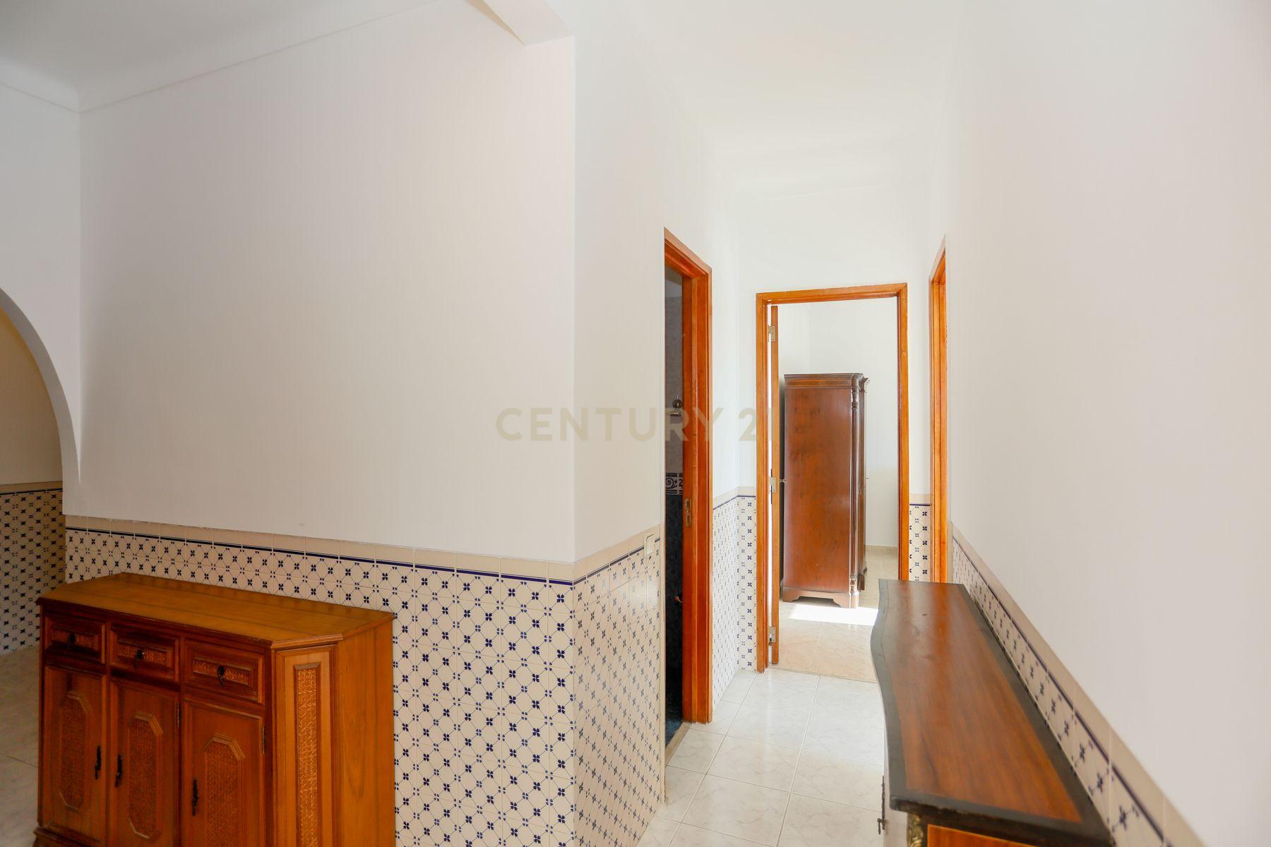 Apartamento T3 em prédio com elevador - Image 29