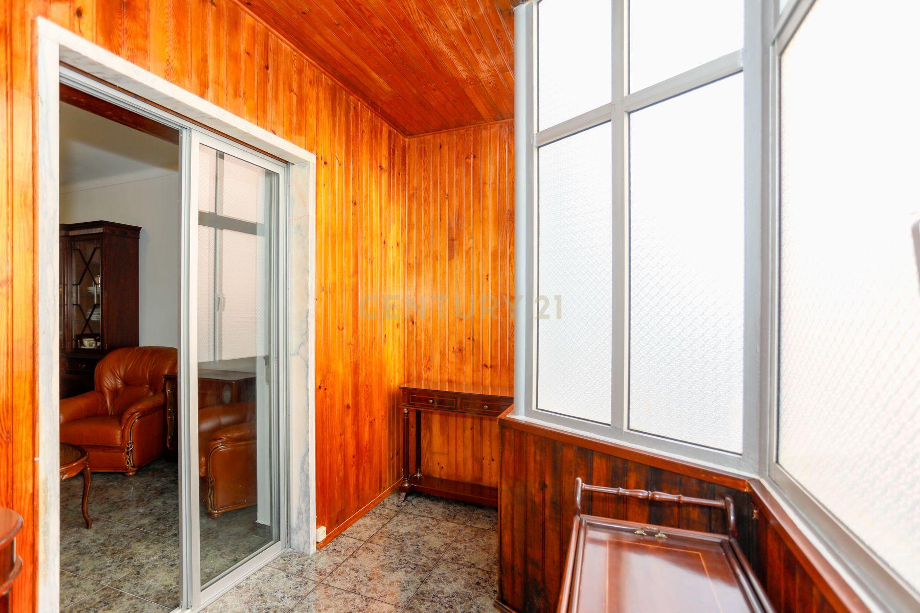 Apartamento T3 em prédio com elevador - Image 18