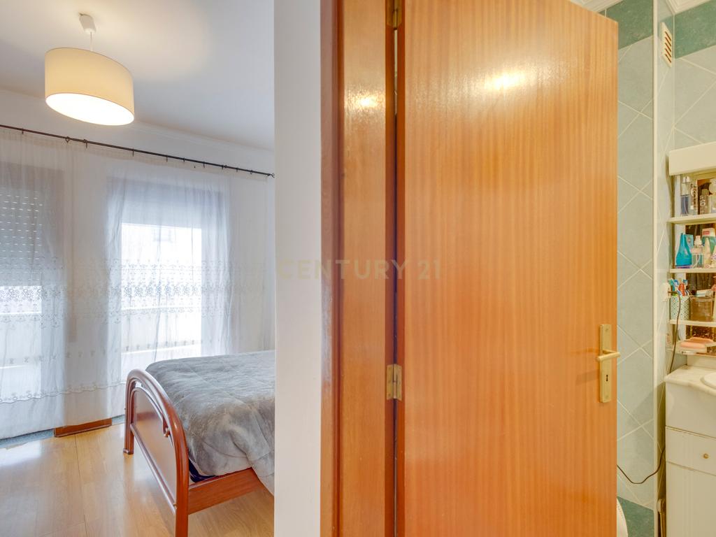 APARTAMENTO T3 EM ANCEDE, BAIÃO - Image 9