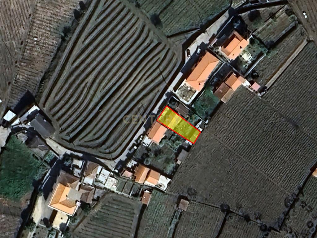 Casa Isolada para Recuperação em Vila Real - 35.000€ - Image 16