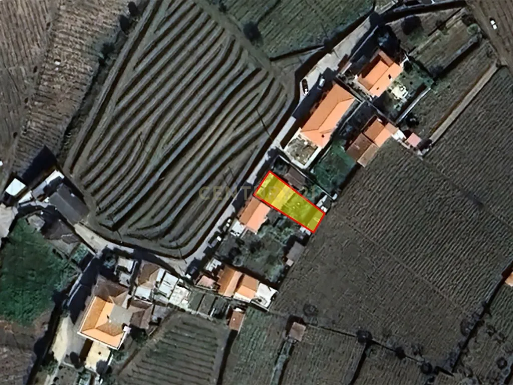 Casa Isolada para Recuperação em Vila Real - 35.000€ - Image 16