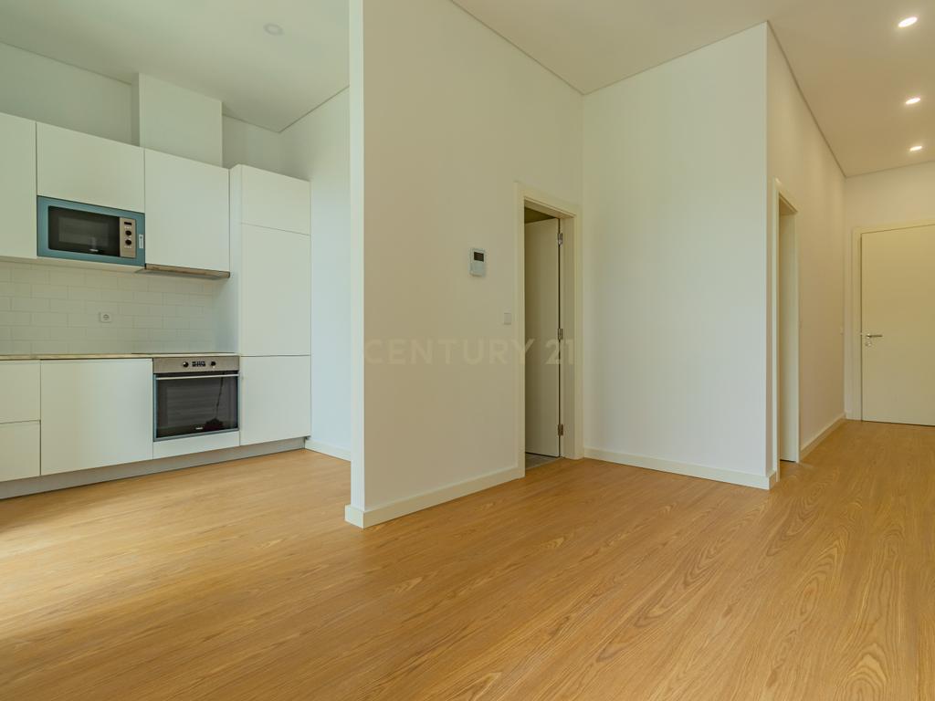 Apartamento T0 + 1 com Terraço | Bonjardim | Porto - Image 4