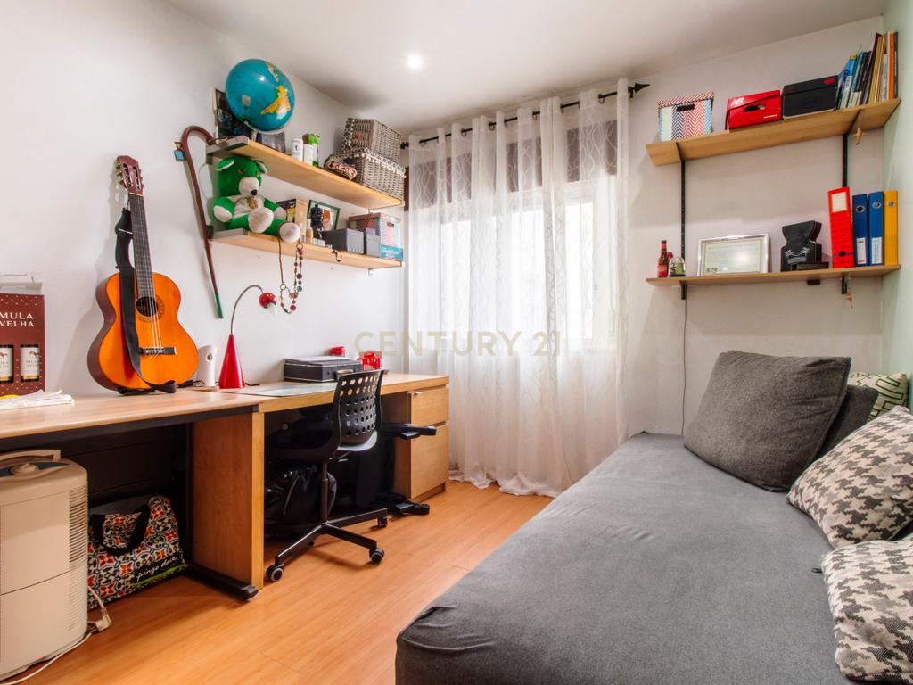 Apartamento T3 com garagem no Feijó - Image 8