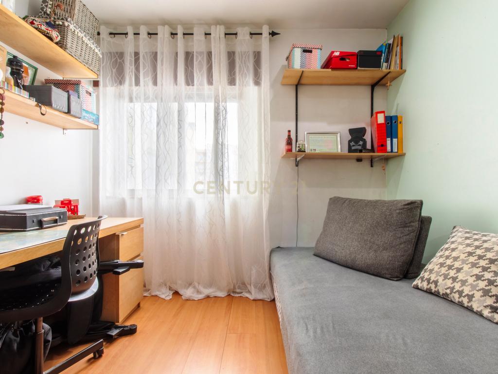 Apartamento T3 com garagem no Feijó - Image 7