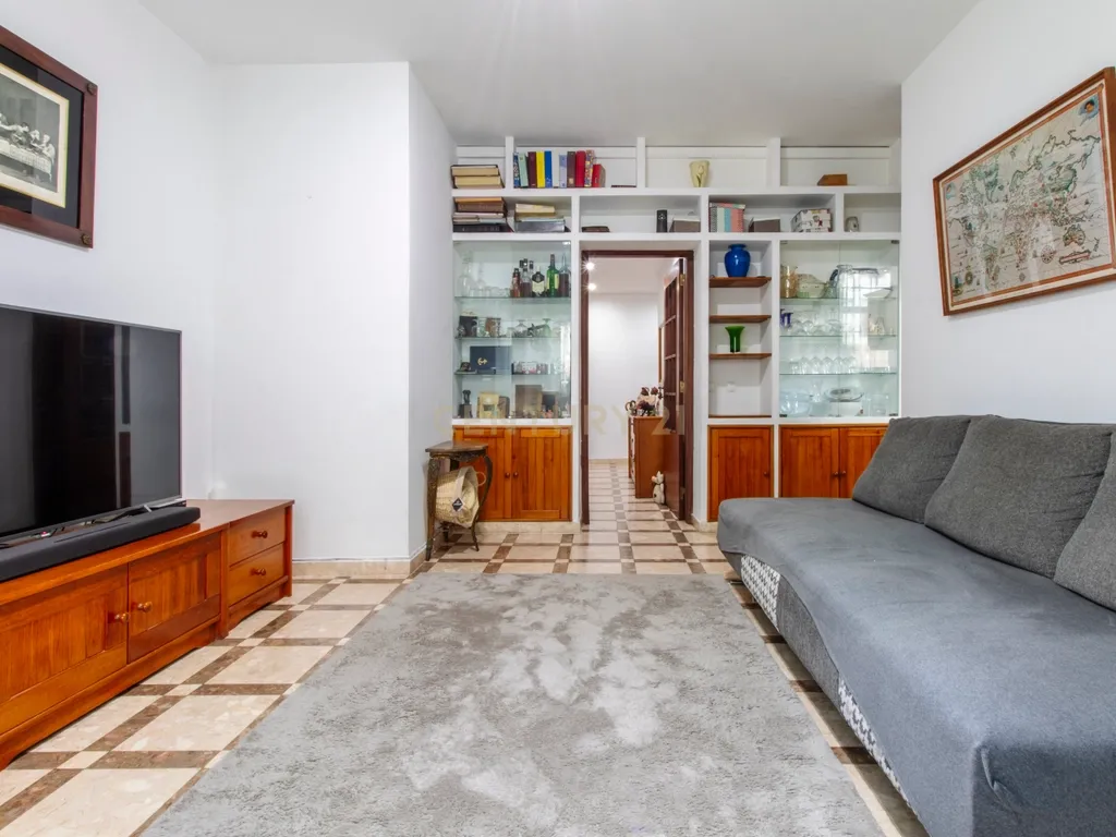 Apartamento T3 com garagem no Feijó - Image 17