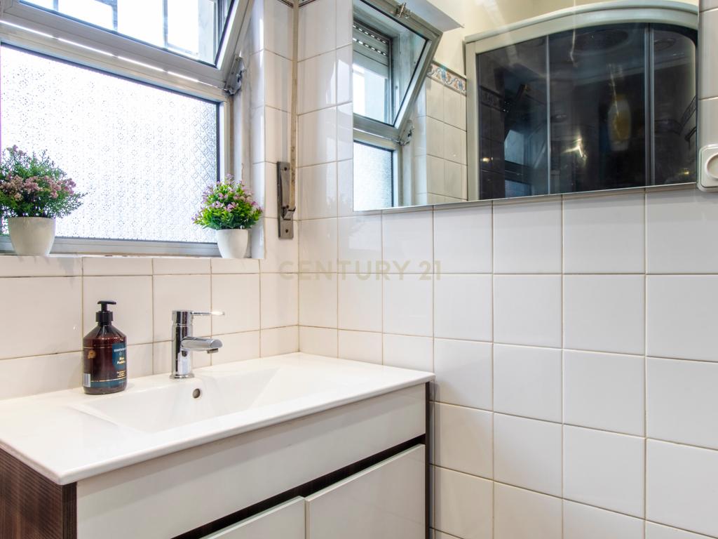 Apartamento T3 com garagem no Feijó - Image 28