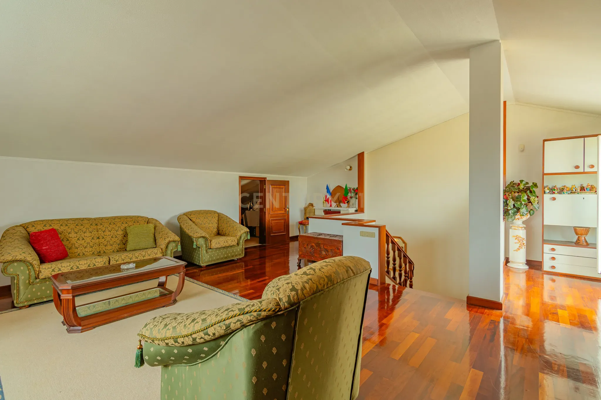 Moradia T4 Exclusiva em Vila Nova de Gaia - Image 38