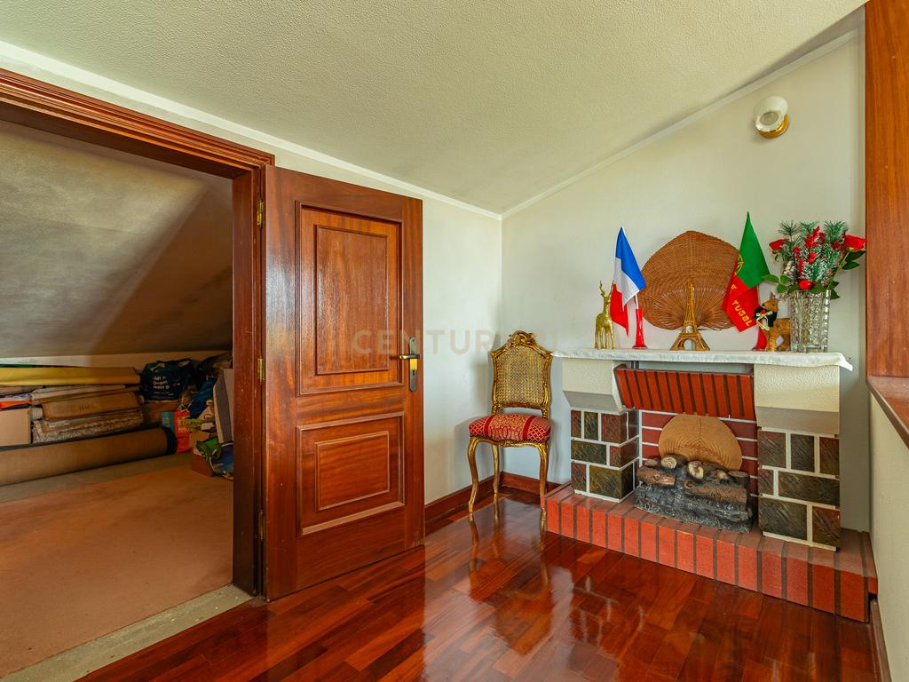Moradia T4 Exclusiva em Vila Nova de Gaia - Image 39