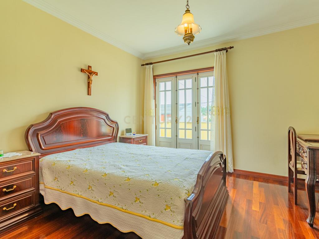 Moradia T4 Exclusiva em Vila Nova de Gaia - Image 17