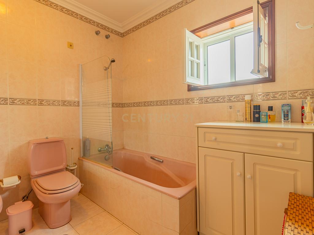 Moradia T4 Exclusiva em Vila Nova de Gaia - Image 20