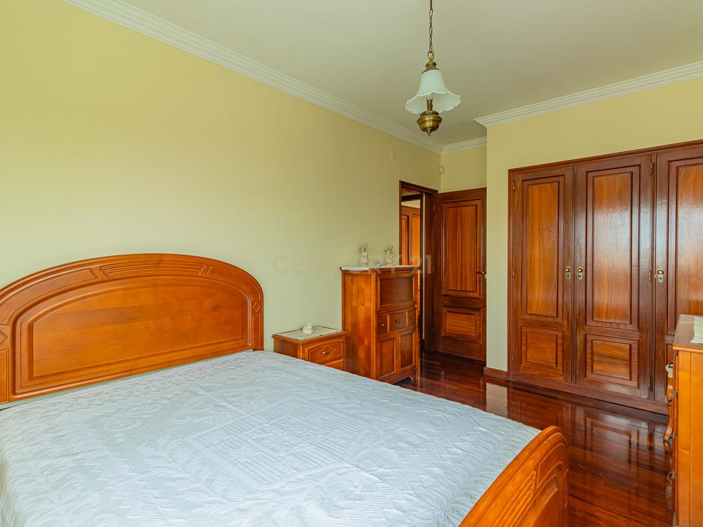 Moradia T4 Exclusiva em Vila Nova de Gaia - Image 28