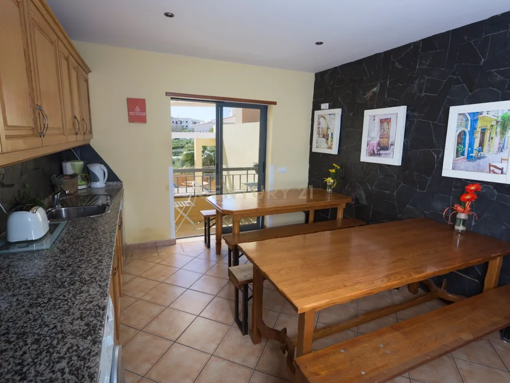 **OPORTUNIDADE** HOSTEL COM RENTABILIDADE superior a 10% ao ano! - Image 5