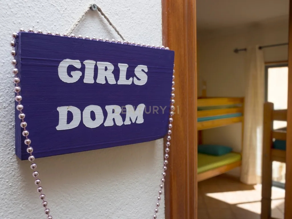 **OPORTUNIDADE** HOSTEL COM RENTABILIDADE superior a 10% ao ano! - Image 18