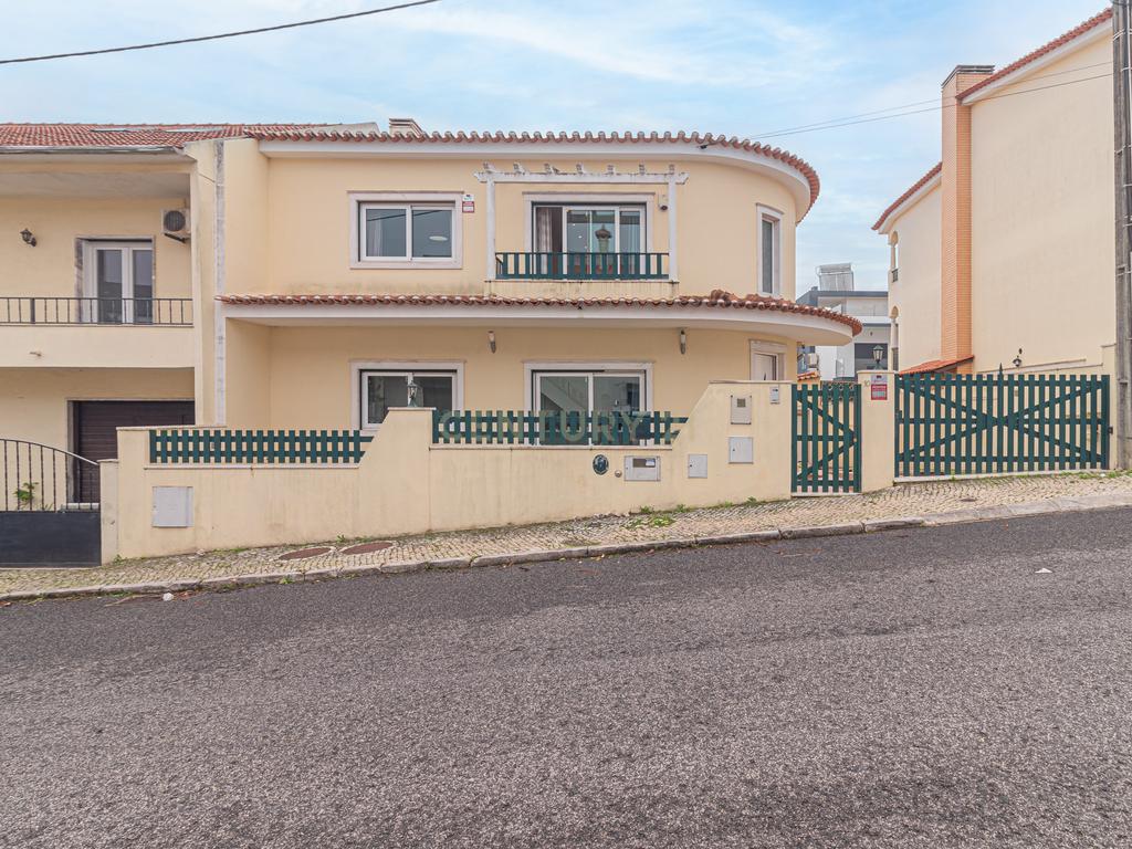 Moradia T4 em Santa Iria de Azoia, Loures - Image 48