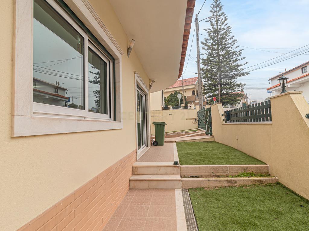 Moradia T4 em Santa Iria de Azoia, Loures - Image 46