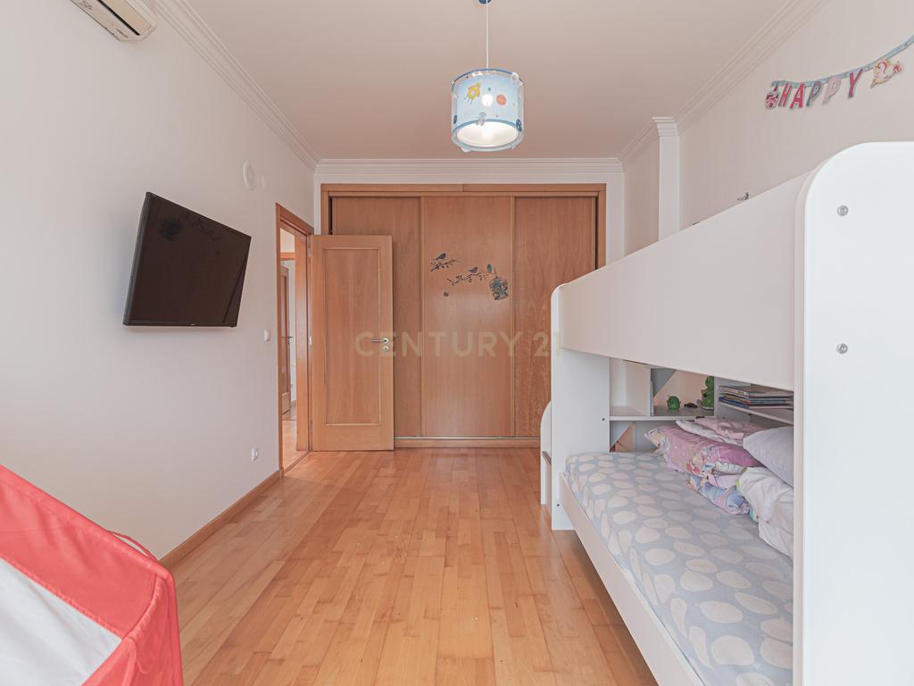 Moradia T4 em Santa Iria de Azoia, Loures - Image 22