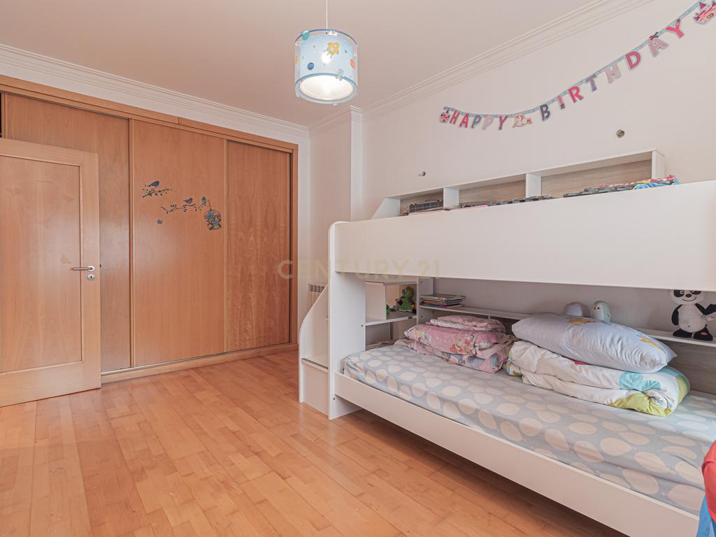 Moradia T4 em Santa Iria de Azoia, Loures - Image 21