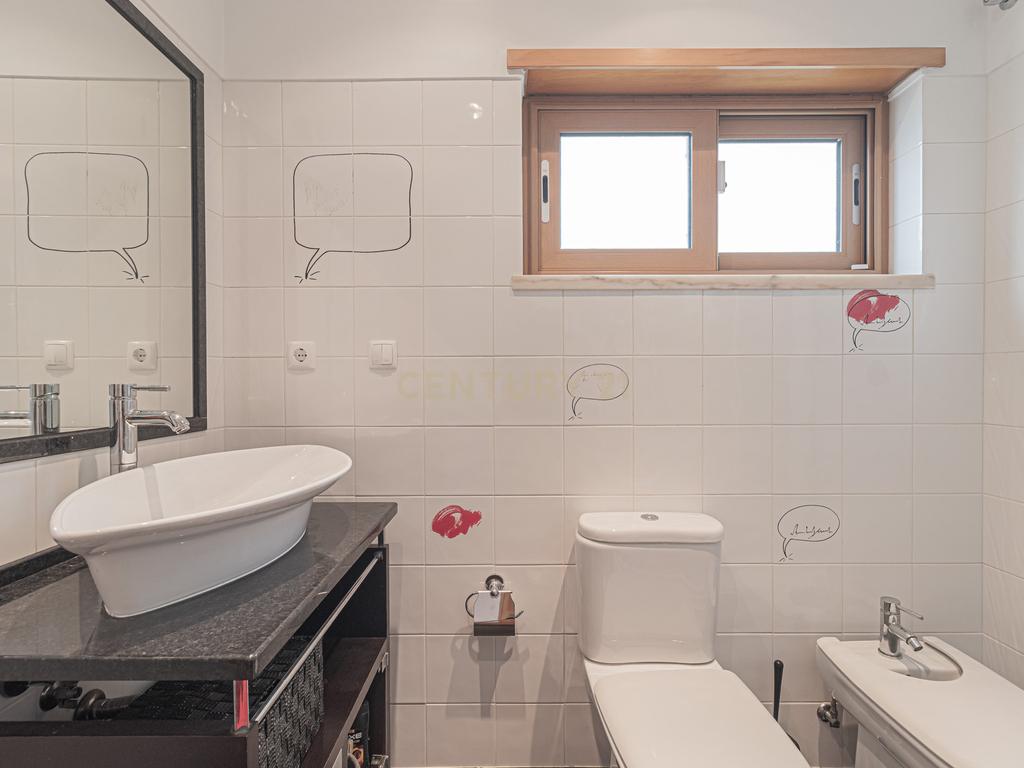 Moradia T4 em Santa Iria de Azoia, Loures - Image 18