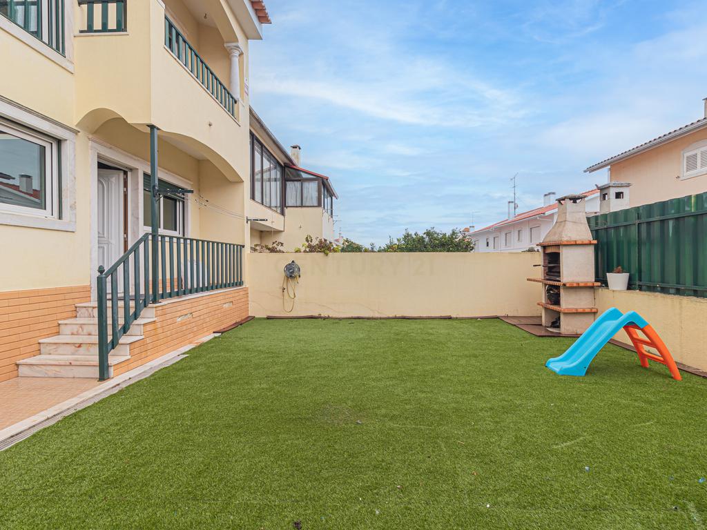 Moradia T4 em Santa Iria de Azoia, Loures - Image 45