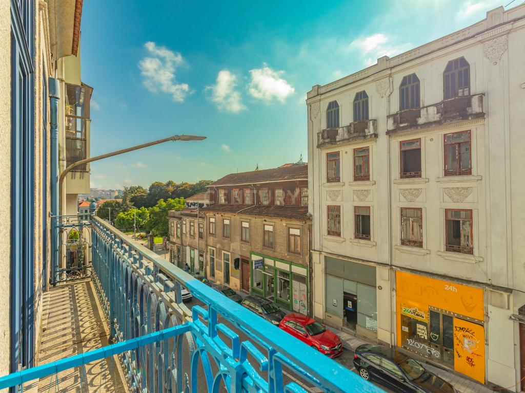 Apartamento T1 no Coração do Porto - Image 23