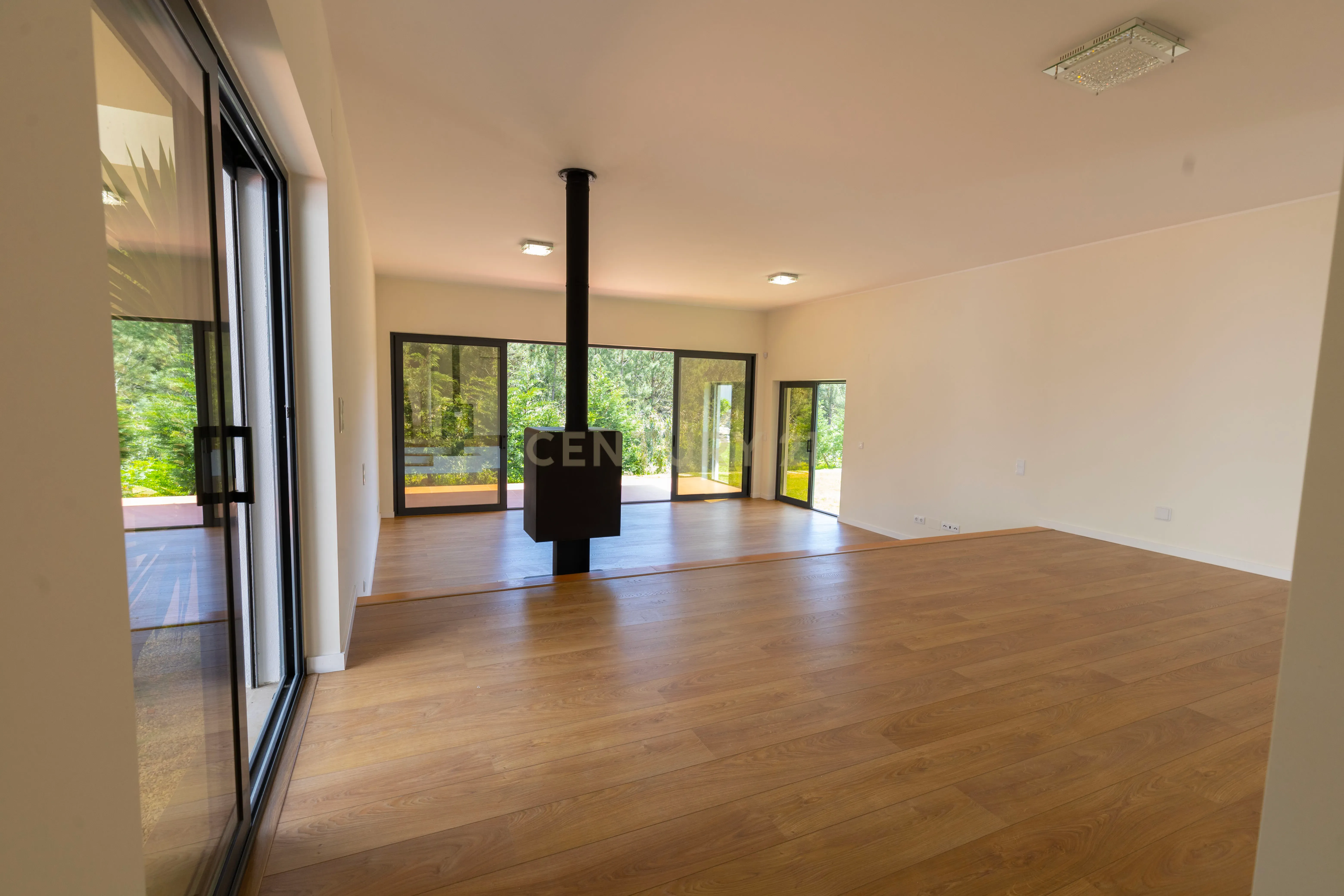 Moradia T3 Mucifal - Image 6