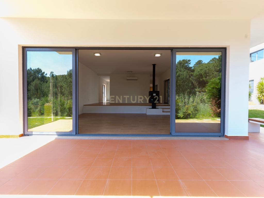 Moradia T3 Mucifal - Image 30
