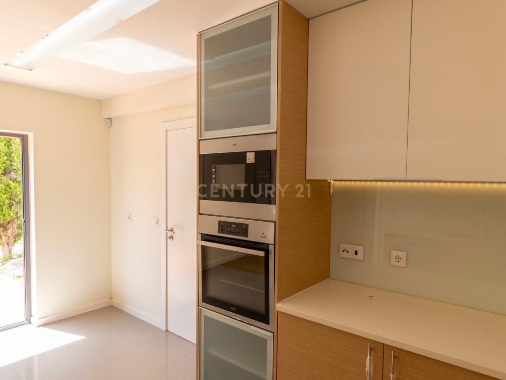 Moradia T3 Mucifal - Image 10